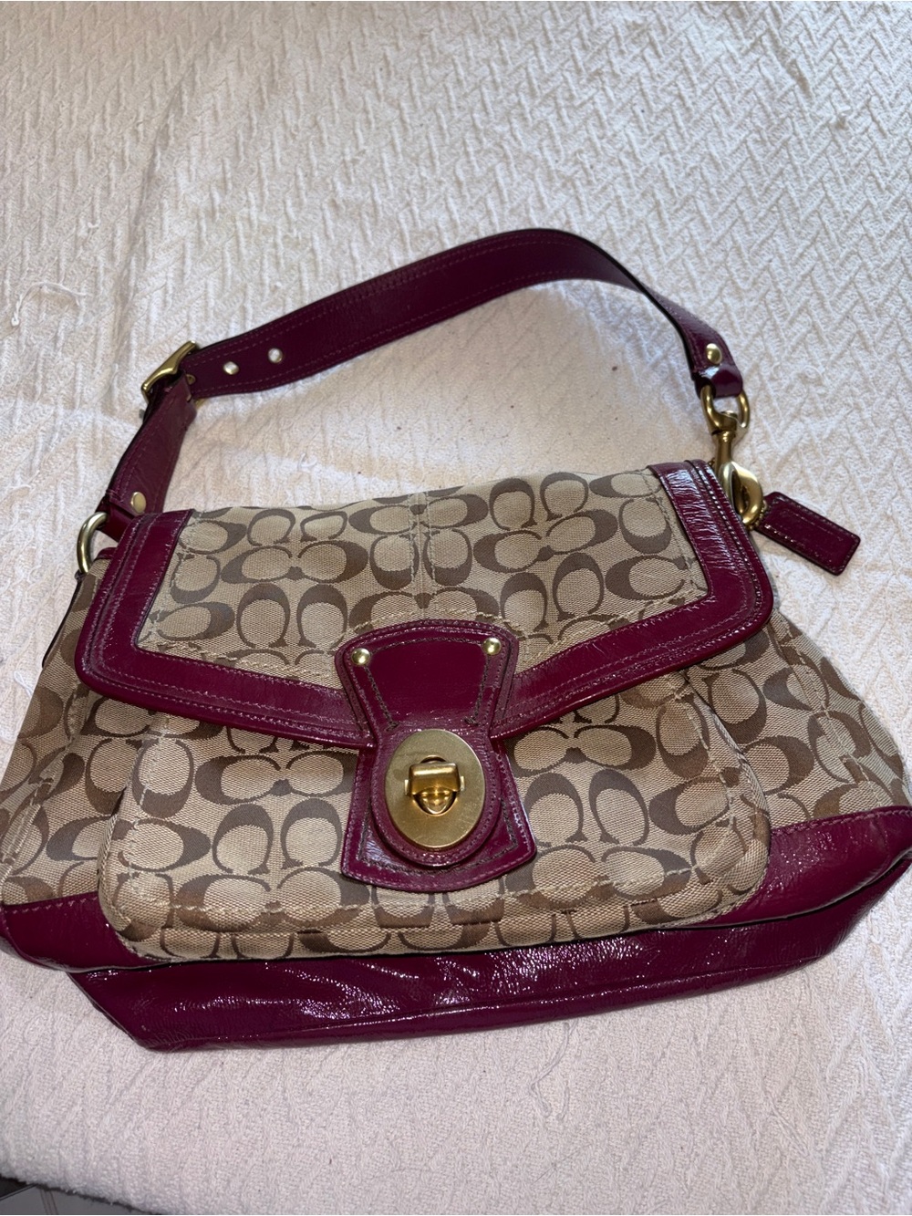 Vintage Coach Legacy Ali Signature Canvas Shoulder Bag in Khaki & Burgundy